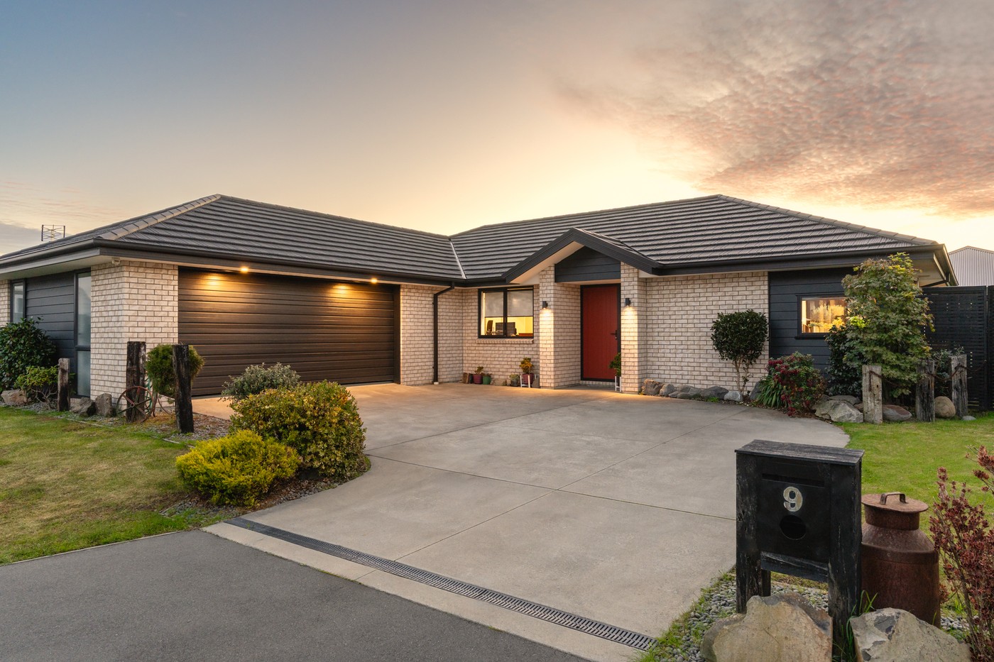 Sunshine and Space for the Whole Family!